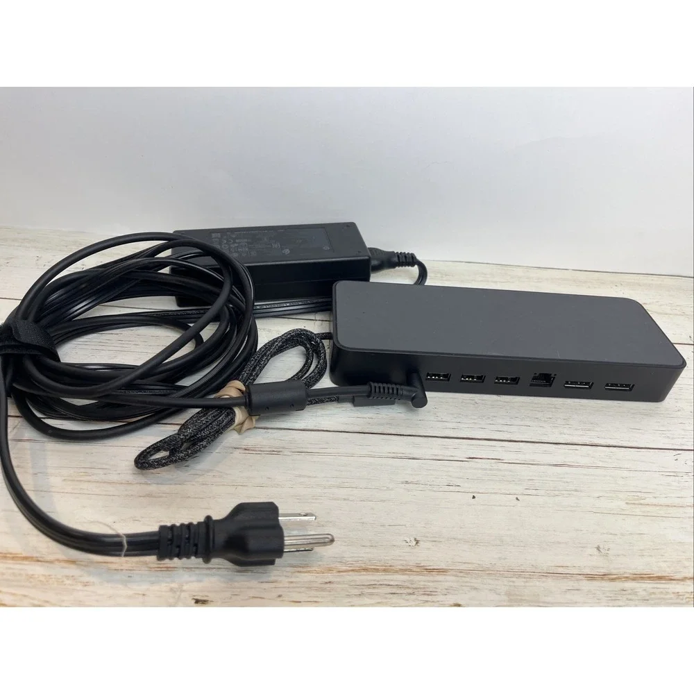 HP USB-C Universal Dock Station HSA-B005DS w/ 90W AC